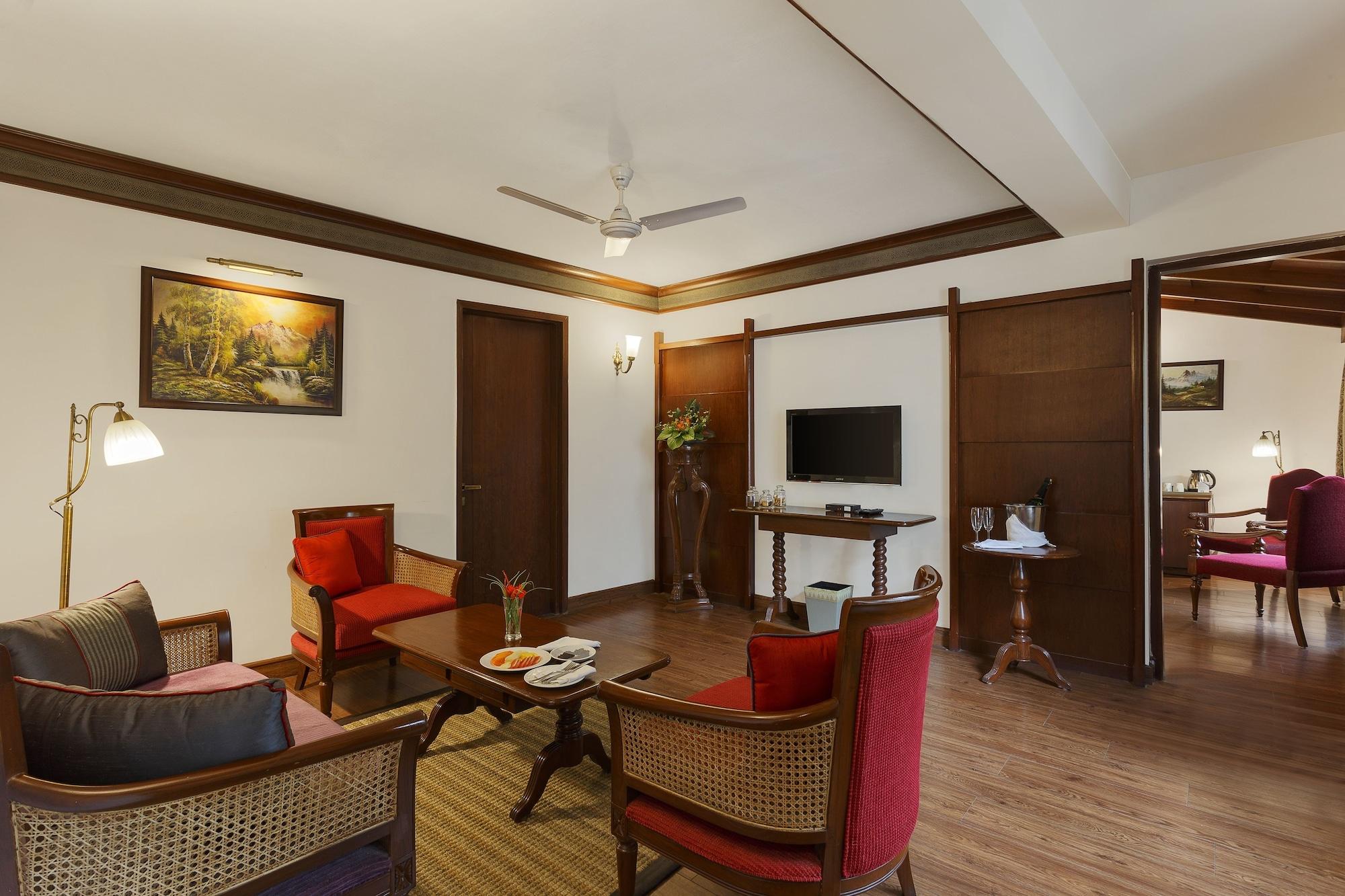 The Naini Retreat, Nainital By Leisure Hotels Екстериор снимка